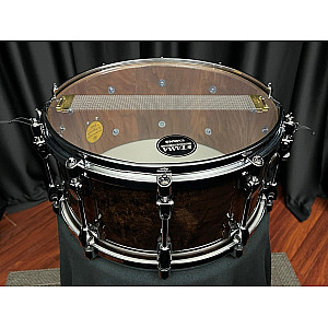 Tama PWB147-GWB 14x7 inch Starphonic Walnut Snare Drum, Gloss Black Walnut Burl
