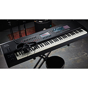 Roland FANTOM 7 Music Workstation Keyboard