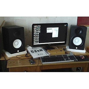 Yamaha HS7 Powered Studio Monitor, Pieces